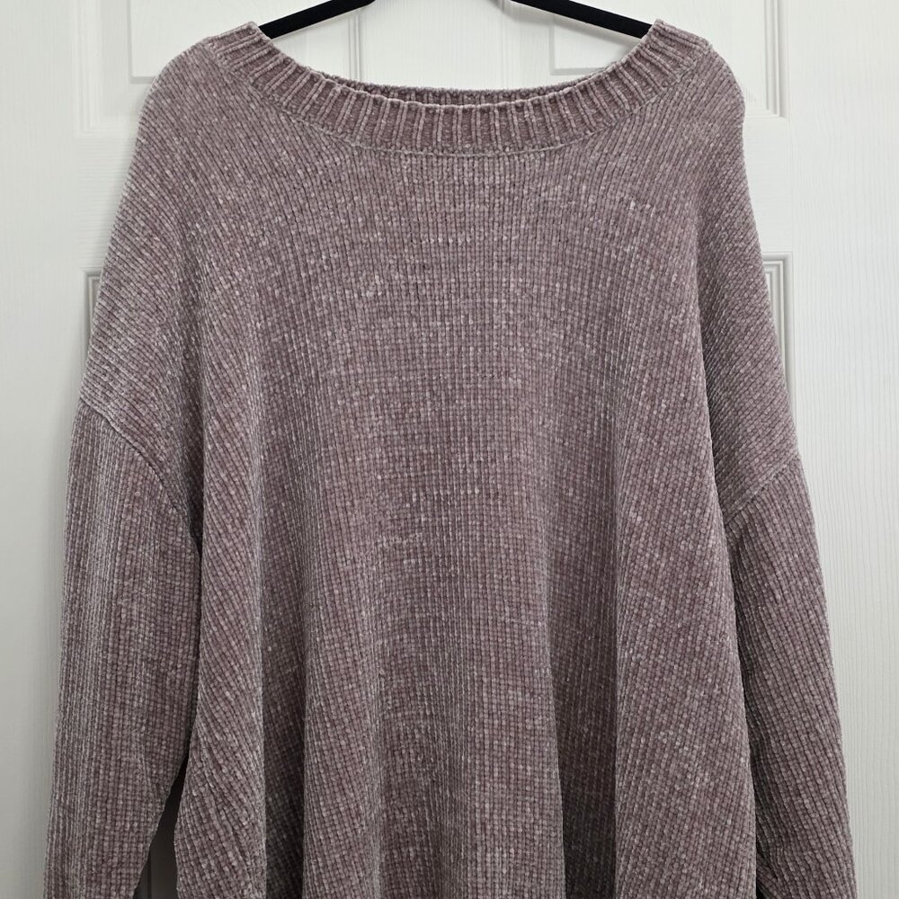 Zenana Premium Crew Neck Pull Over Sweater - Plus Size